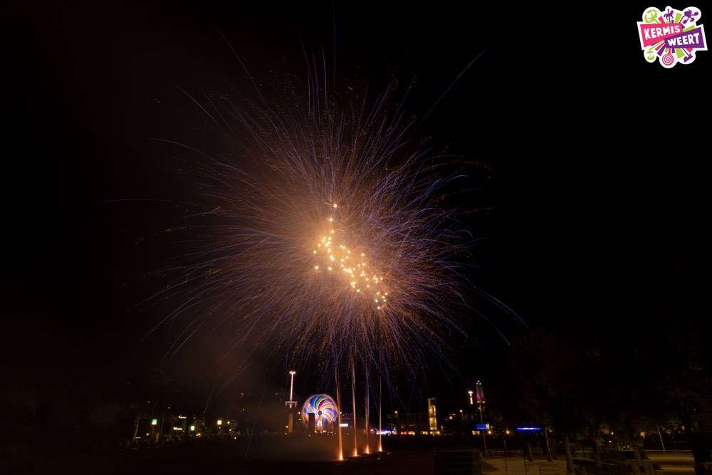 Foto: 'Afsluiting kermis 046'.